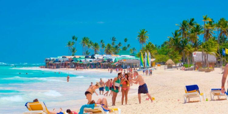 Más de 300,000 turistas han llegado a RD en lo que va de febrero