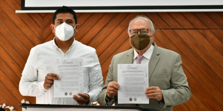 Mazatlán y Ecatepec se hermanan; Checa los beneficios