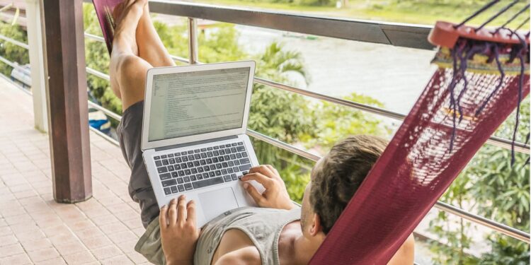 México, entre los mejores 3 países para trabajar a distancia y vacacionar