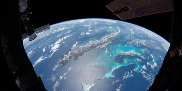 NASA revela plan de transición de la EEI a plataformas privadas