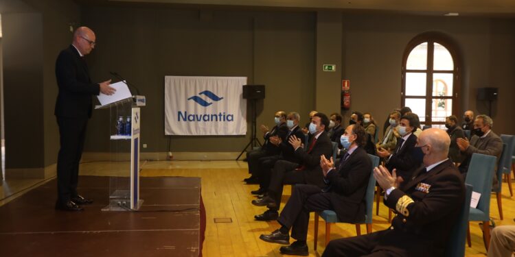 Navantia confirma su apuesta por la reparación de cruceros