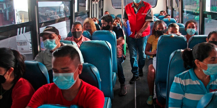Pasajeros en Maturín deberán mostrar tarjeta vacunación anticovid-19