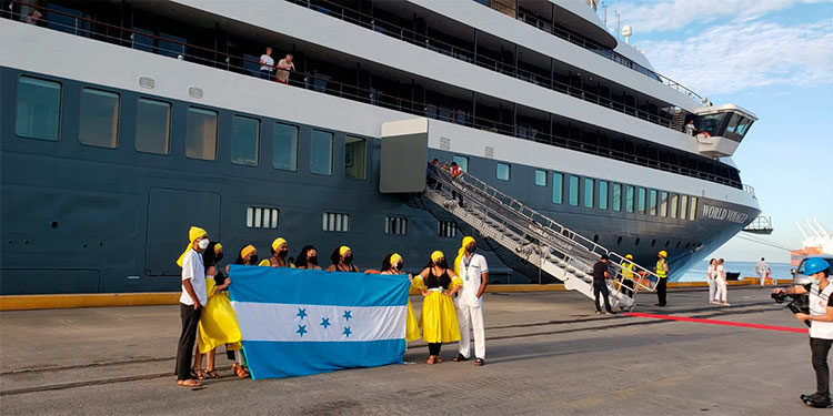 Puerto Cortés crucero World Voyager