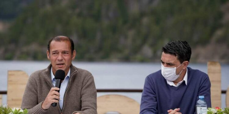 «San Martín de los Andes fue visitada por 60 mil turistas en en mes de enero, generando ingresos por 2,5 millones de pesos», indicó Gutiérrez