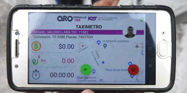 Suman más de 54 mil viajes con taxímetro en zona metropolitana y SJR: IQT