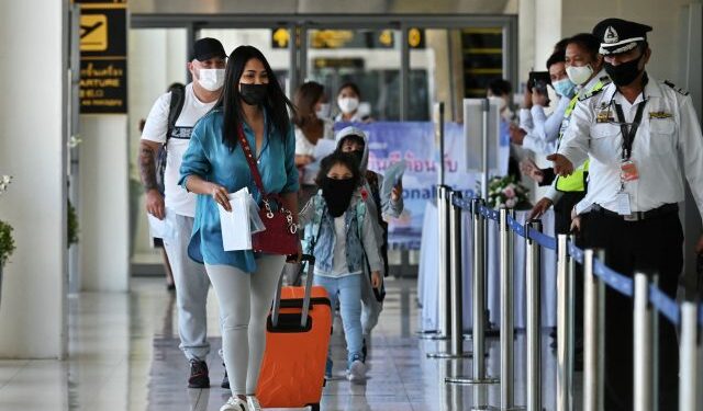 Viajes: estos 41 países imponen seguro Covid