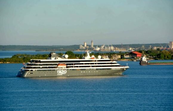 Volverá a tocar aguas en la bahía de Cienfuegos el crucero World Voyager