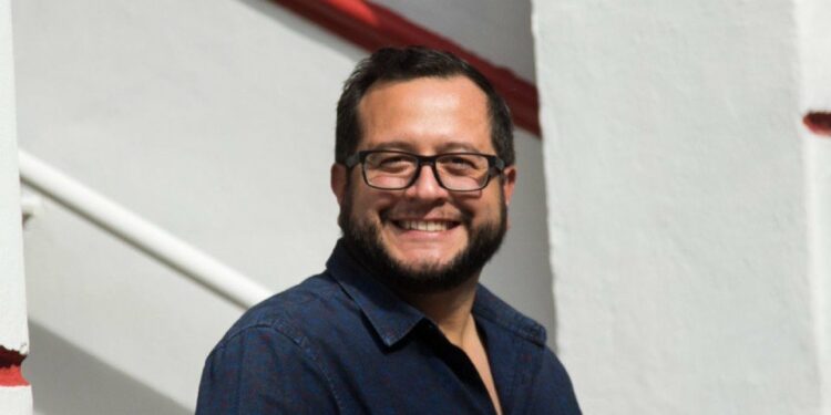 hijo de AMLO niega conflicto de interés