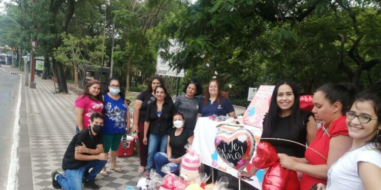 mujeres privadas de libertad realizan feria por el día de los enamorados