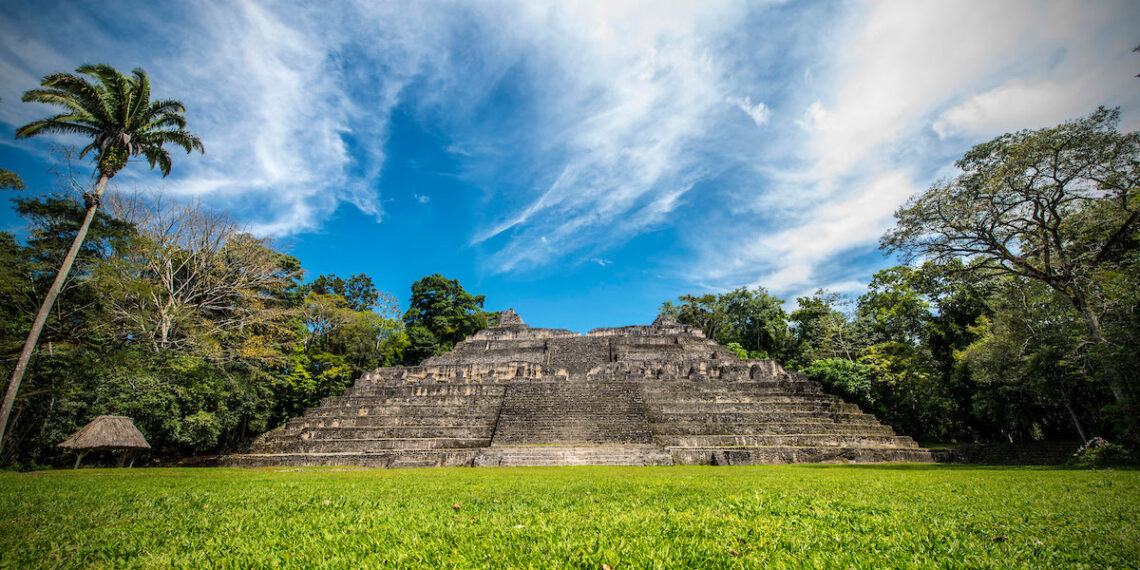Belize y el mundo Maya abren sus puertas