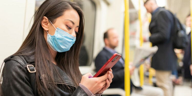 ¿Debo usar mascarilla en el metro de Londres a partir de mañana?