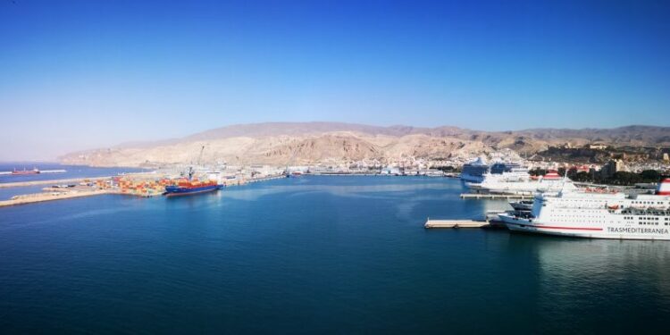 Puerto de Almería inicia temporada de cruceros donde espera 15 visitas