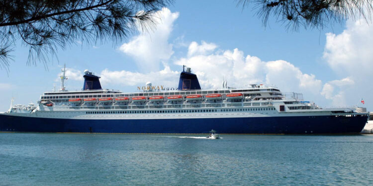 El 23 % de los estadounidenses planea viajar en crucero en un plazo de 2 años – La Oferta