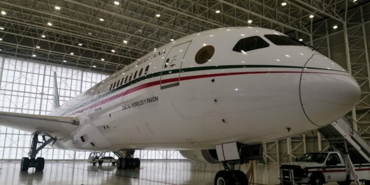 Adelanta AMLO que avión presidencial se rentará para viajes particulares – NV Noticias