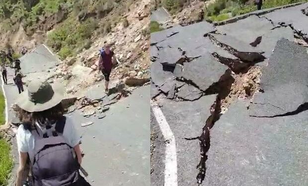 El 16 de marzo varios turistas quedaron varados en la ruta Cabanoconde - Chivay, debido a la caída de enormes rocas tras el sismo de 5.5 grados. (Capturas video)