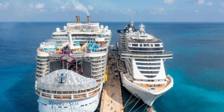Arriba el crucero más grande del mundo a Mahahual