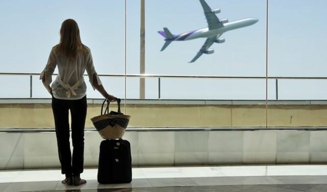 Autorizan la cuarta dosis de vacunas para los turistas argentinos