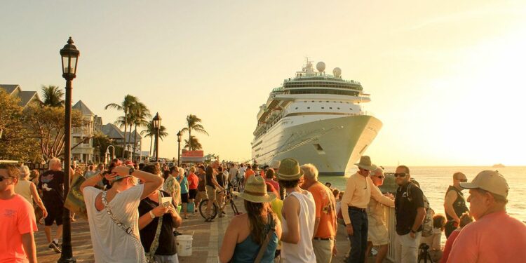 Cayo Hueso retoma batalla contra cruceros