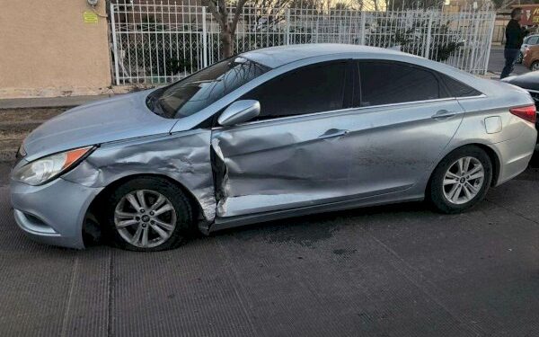 Choca conductora en céntrico crucero en ncg