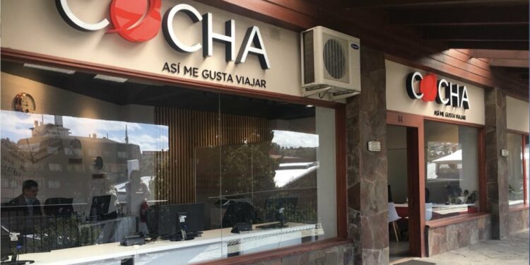 Corte de Iquique confirma fallo que condenó a agencia de viajes por entregar información insuficiente respecto de la cancelación de paquete turístico y exigir el pago de nuevas tarifas por la reprogramación del viaje.