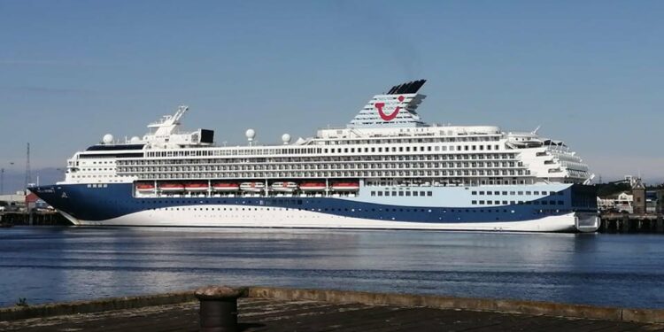 El crucero Marella Explorer 2 volverá a tocar puerto en La Habana. Foto: Shield Gazzette / Archivo.