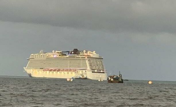 Crucero que encalló en Puerto Plata está en revisión antes de seguir su ruta
