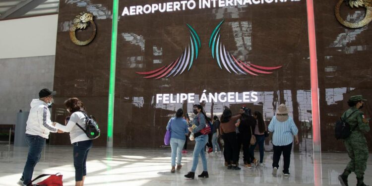 Despega el primer vuelo comercial con destino a Villahermosa – El Financiero