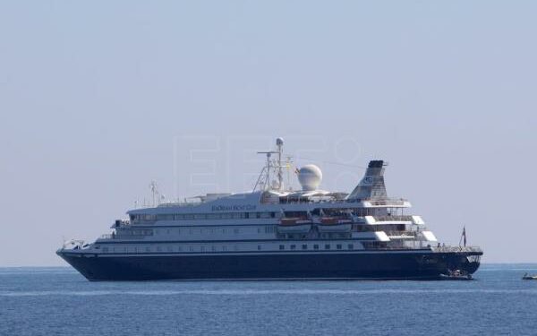 El crucero SeaDream II atracará por vez primera en Boquerón