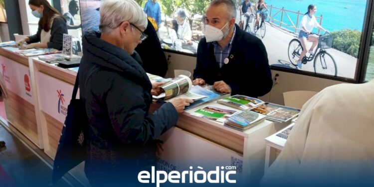 Elche promociona su oferta turística en el “Salon des vacances” de Bruselas