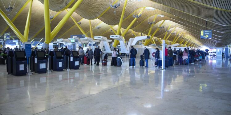 España prorroga hasta el 30 de abril la restricción temporal de viajes no esenciales desde terceros países a la UE – Publimetro México