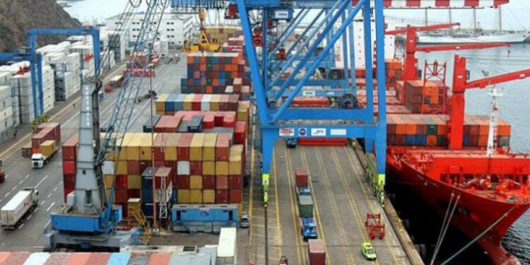Exportaciones de Uruguay se aceleran en febrero y crecen más del 50% interanual | AméricaEconomía