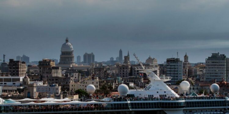 Fallo judicial afirma que cruceros a Cuba no estaban permitidos