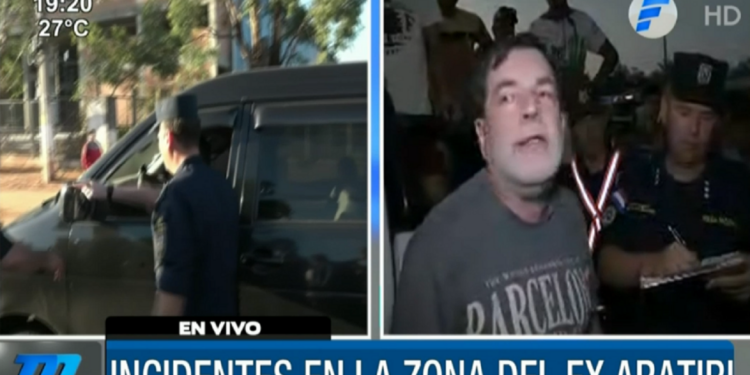 Incidente entre conductor y manifestantes en zona del ex Aratirí