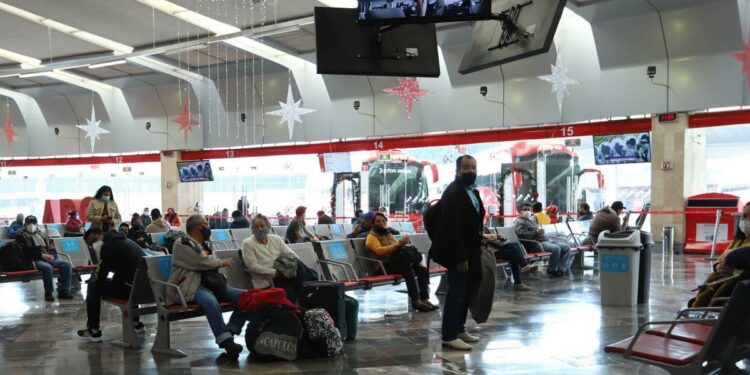 Inicia preventa para vacaciones de Semana Santa con descuentos en camiones – El Financiero