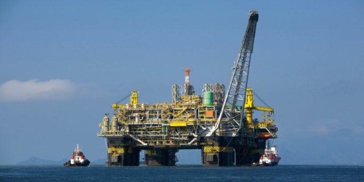 La CGT Mar del Plata salió a respaldar la exploración offshore frente a la Costa Atlántica: "No afecta la actividad pesquera y no es incompatible con la actividad turística"