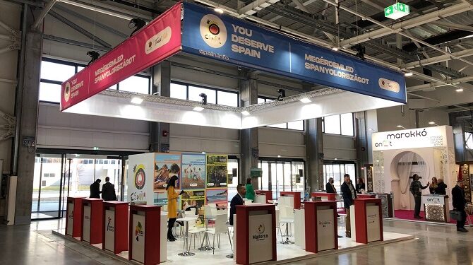 La Generalitat promociona la oferta turística de la Comunitat en Budapest