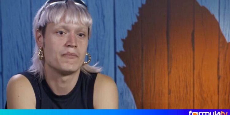Pablo salta de 'Maestros de la costura 5' a 'First Dates Crucero' para vivir una cita llena de merengue