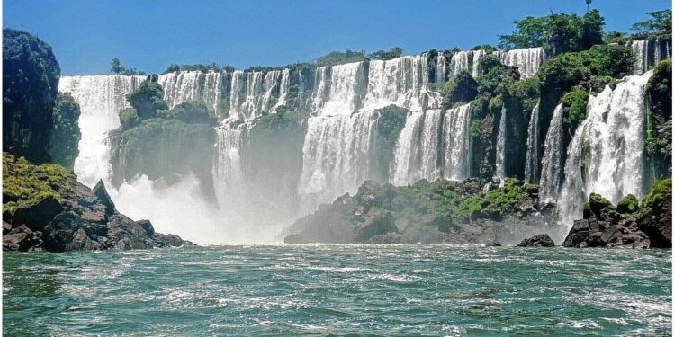 Para irse en Semana Santa, Cataratas es el destino más elegido por los paranaenses