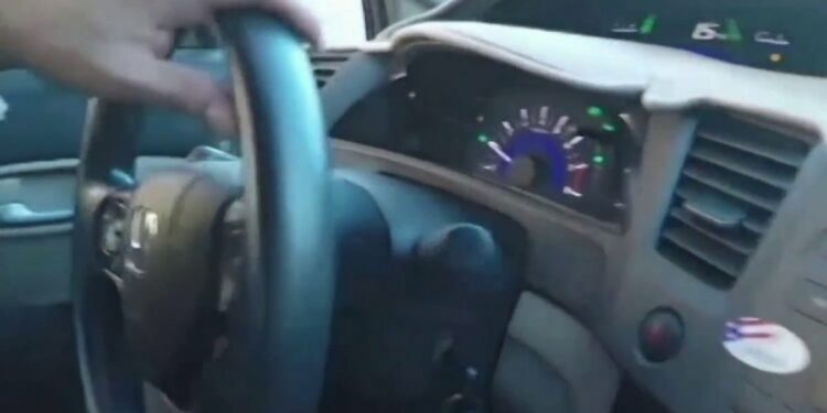 Pasajero resulta herido tras recibir un disparo de un conductor de servicio de transporte en Orlando – Telemundo Orlando (31)