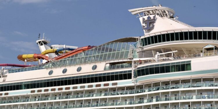 Royal Caribbean habilita certificado de recuperación para navegar