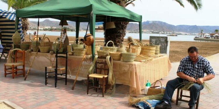 Ruta por los mejores mercadillos de la Región para este tercer fin de semana de marzo