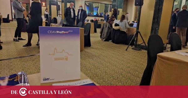 Salamanca despliega sus encantos ante las agencias de viajes más importantes de España