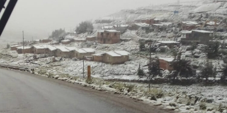 Suspenden viajes al occidente por la nevada en Confital