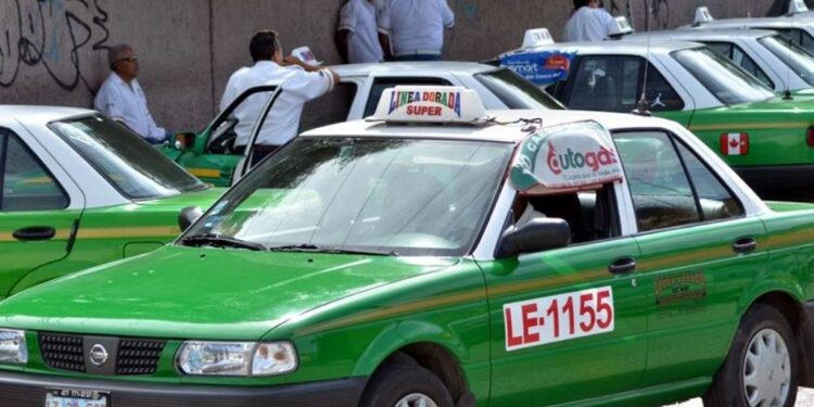 TV4 Noticias | Aumentan un 30% viajes en taxi con regreso a clases