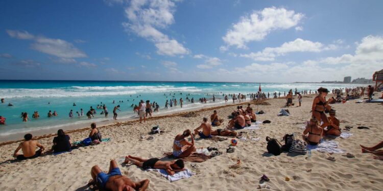 TurISSSTE ofrece créditos de hasta 50 mil pesos para vacacionar, te contamos cómo obtenerlo – El Financiero