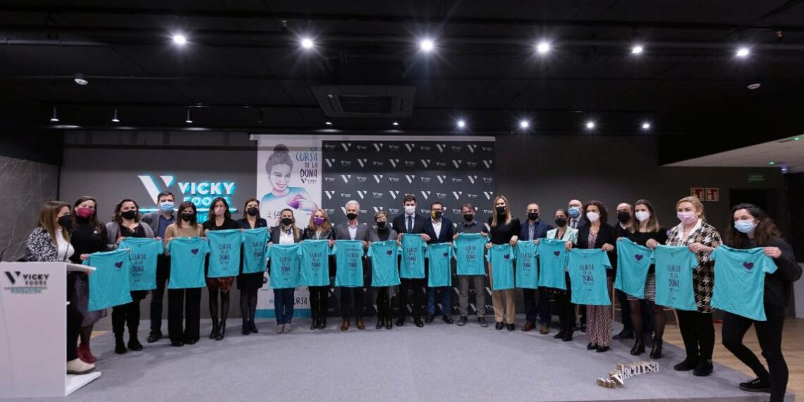 Vicky Foods acoge la presentación de la cursa de la dona de Gandia 2022