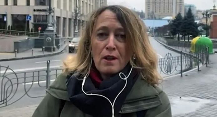 Un viaje de 18 horas con escenas de película: cómo fue la evacuación de la periodista de La Nación Elisabetta Piqué de Ucrania