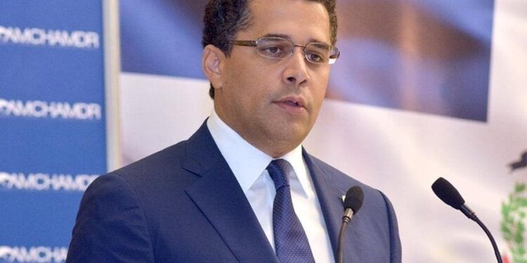 David Collado: ¨Han llegado 566,235 extranjeros a RD¨