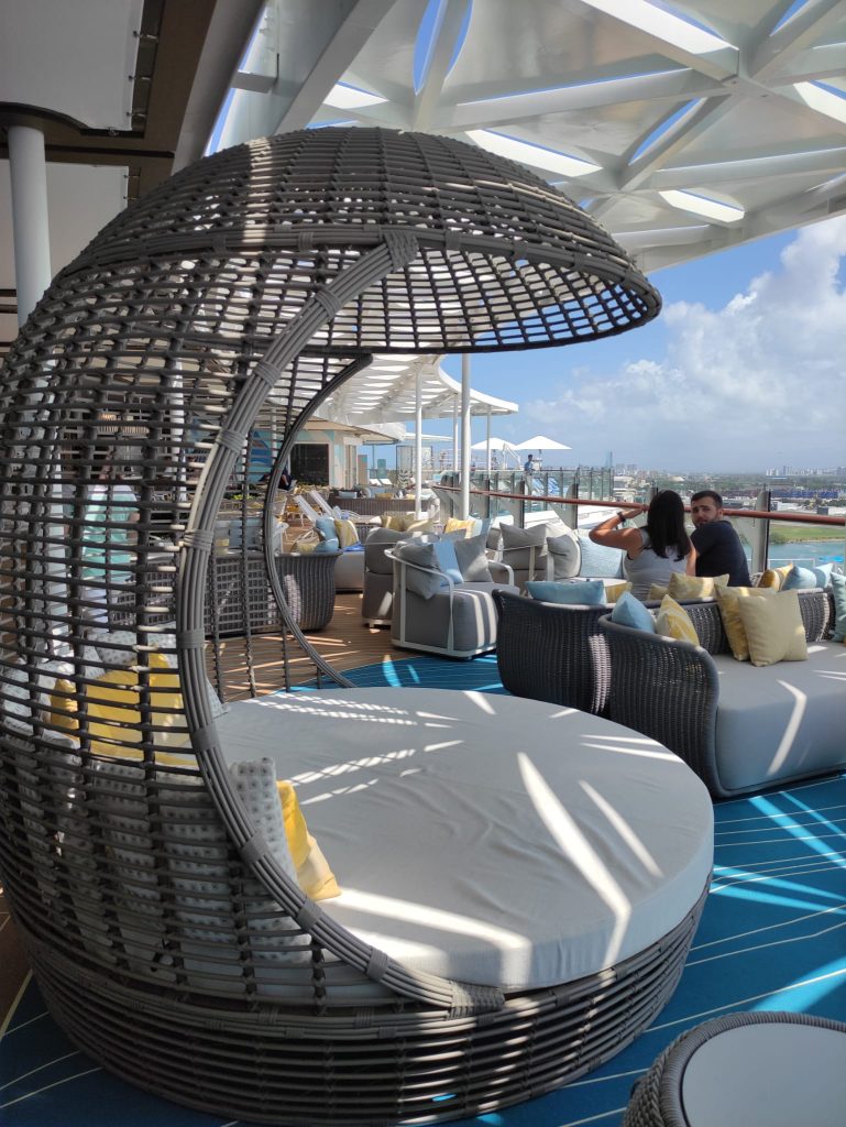 Surcamos el mar Caribe en el ‘Wonder of the Seas’, el crucero más grande del mundo