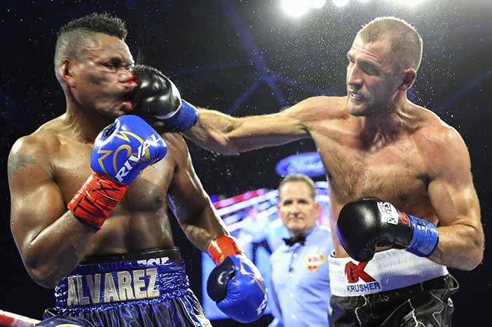 Eleider-Alvarez-vs-Sergey-Kovalev-2 Eleider Álvarez vs Sergey Kovalev II Mikey Williams / Top Rank)